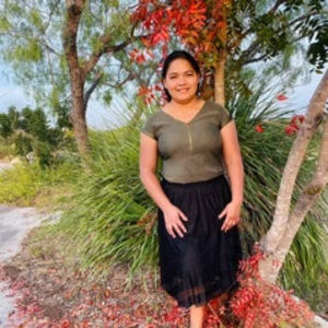 Meet your Posher, Sayda